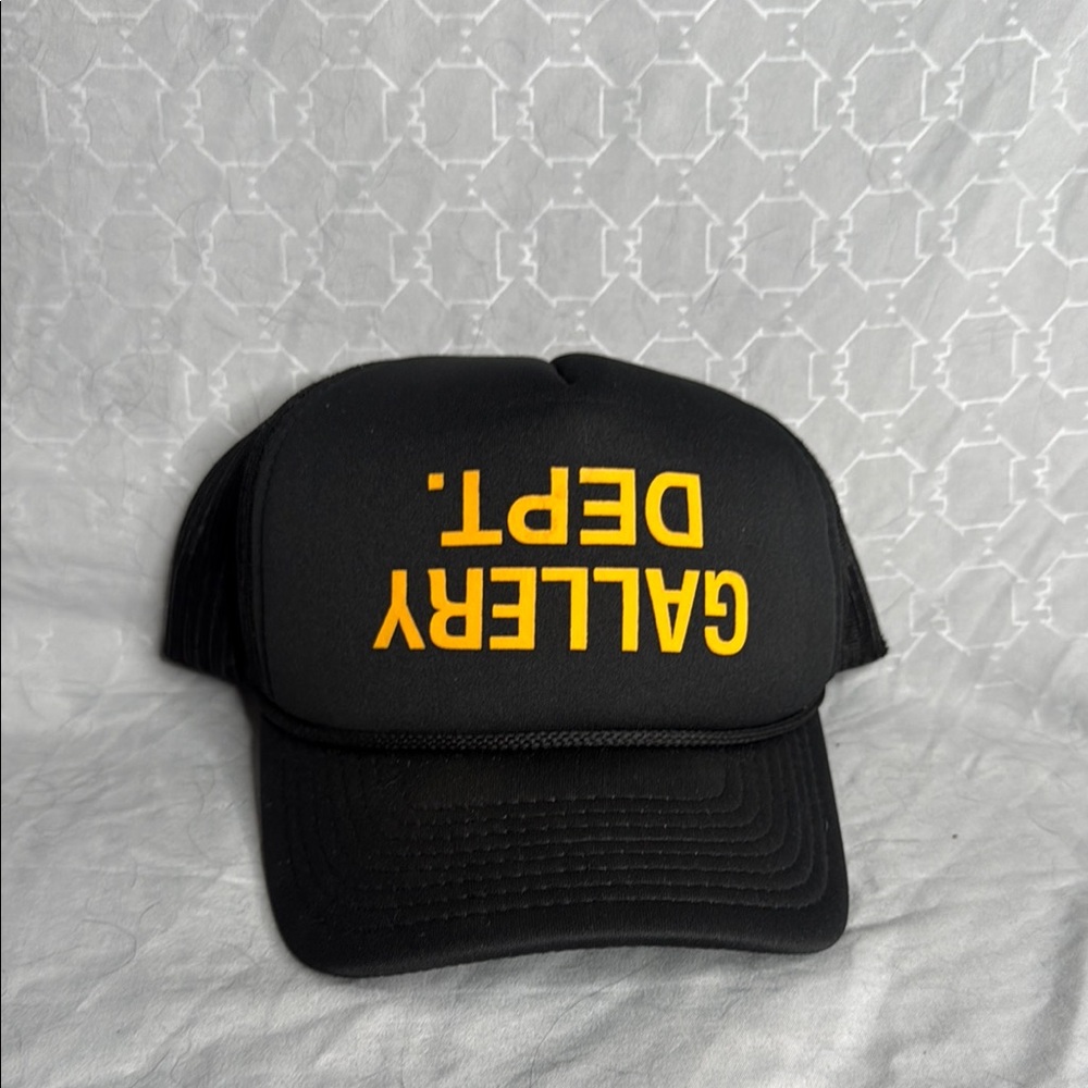 Gallery Dept Black Cap with Yellow Label